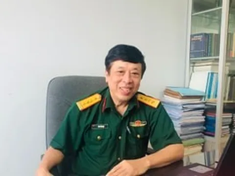 Giáo sư khoác áo lính, sở hữu hơn 100 công trình khoa học, người đứng sau cầu phao - xe thiết giáp - máy xúc thủy lực...