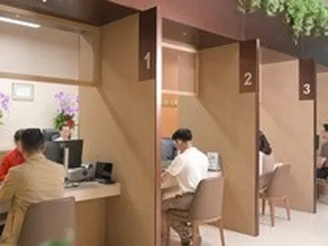 Trong làn sóng tinh giảm, nhân sự tại các ông lớn ngân hàng biến động ra sao?