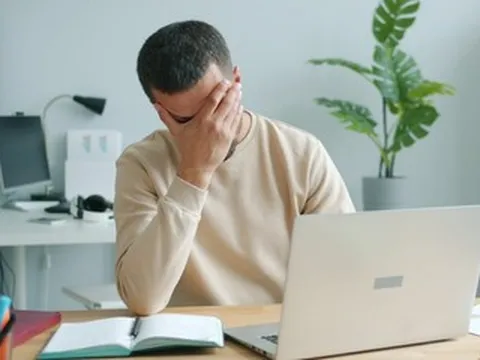 Bố vợ hứa cho tài sản chục tỷ, chàng rể chết lặng khi nghe điều kiện đi kèm