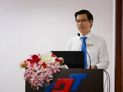Phó Giáo sư 45 tuổi hiện đang là Hiệu trưởng ‘trường đại học nghìn tỷ’ tại Việt Nam và được xếp hạng thứ 684 tốt nhất thế giới