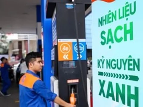Từ 1/6: Cửa hàng không bán xăng E10 bị xử lý