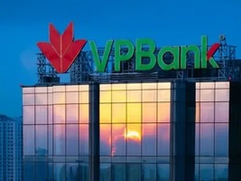 VPBank (VPB) sắp thưởng hơn 2 tỷ cổ phiếu cho cổ đông, gia nhập nhóm ngân hàng vốn điều lệ 100.000 tỷ đồng