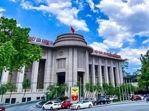 NHNN siết kỷ luật thị trường tiền tệ, yêu cầu giảm lãi suất