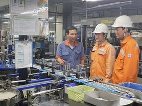 Ngành điện có khuyến cáo quan trọng trước khi áp dụng khung giờ cao điểm mới
