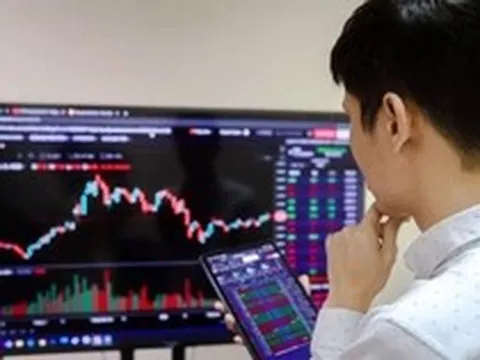 Gần 200 cổ phiếu tăng giá, vì sao VN-Index vẫn mất điểm?