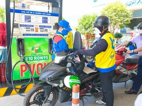 “Phủ sóng” xăng E10 từ 1/6: Chuyên gia giải mã loạt lo ngại về chất lượng