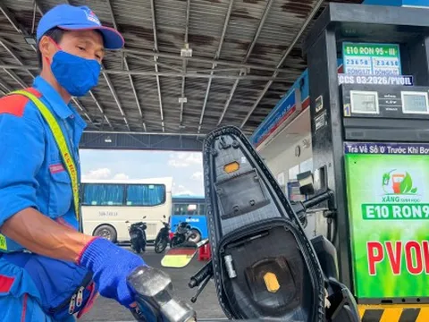 Sẽ vẫn duy trì xăng E5RON92 cùng với xăng E10 trên cả nước