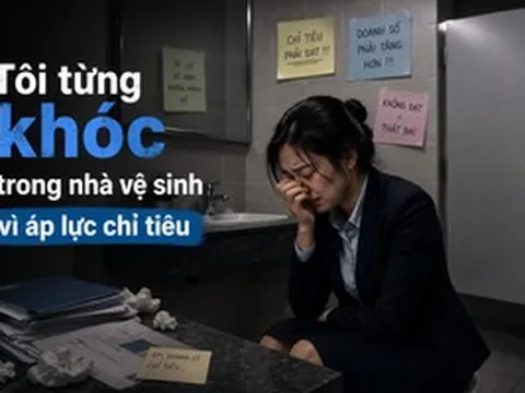 Tôi từng khóc trong nhà vệ sinh ngân hàng vì áp lực chỉ tiêu