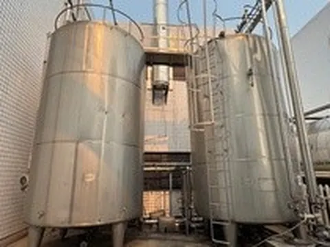 Ra lệnh bắt tạm giam nhân viên Nguyễn Văn Lam SN 1991 và một đồng nghiệp