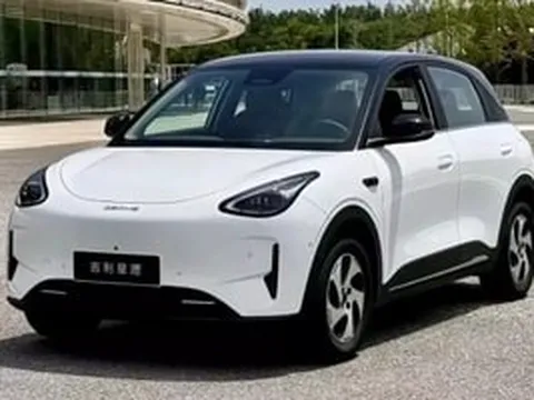 Chạy Hà Nội - Quảng Bình không lo sạc: Geely EX2 vừa có bản nâng cấp đi xa hơn, công nghệ xịn hơn, giá vẫn rẻ