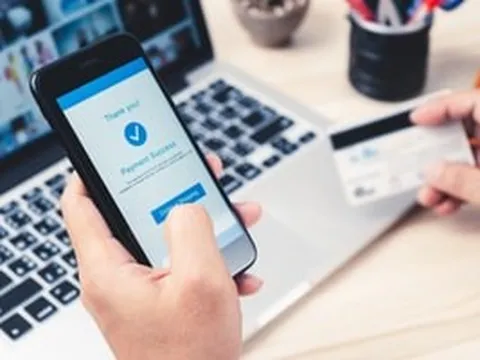 Một doanh nghiệp bảo hiểm lớn chính thức dừng thu tiền mặt trên toàn quốc từ tháng 6
