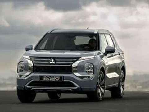 Xem trước Mitsubishi Xforce Hybrid thiết kế hiện đại, ‘xăng ăn như ngửi’, khách Việt xem xong là thích, giá có ‘rẻ như cho’ không?
