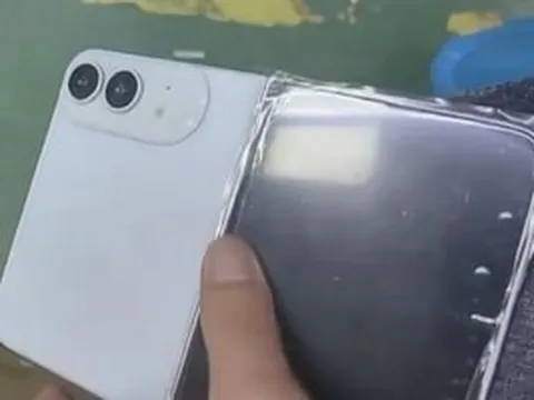 Ảnh mới nhất của iPhone gập khiến giới công nghệ bàn tán