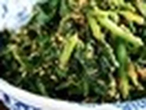 Người đàn ông 41 tuổi tử vong vì urê huyết, ai cũng ngỡ ngàng khi biết "thủ phạm" là 4 món rau tưởng càng ăn càng... khỏe