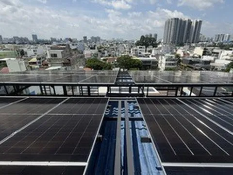Cái kết nếu lắp đặt điện mặt trời chỉ nhìn giá