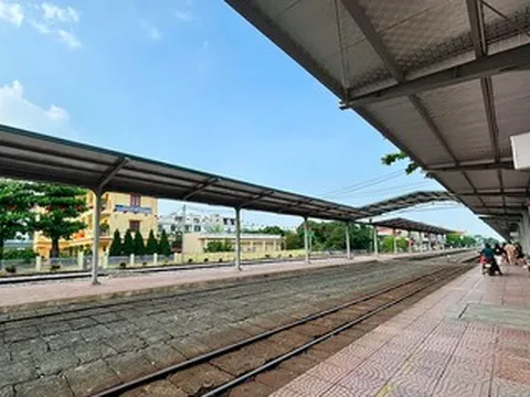 Ly hôn, tôi chọn 1 tỷ đồng thay vì quyền nuôi 2 con, 3 tháng sau vẫn day dứt