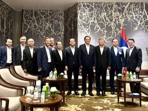 Thủ tướng Lào ghi nhận những đóng góp của VRG tại Lào