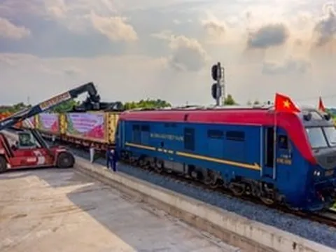 Đi 3km nhưng đắt ngang 350km: Lào Cai đề xuất giảm giá cước ga liên vận