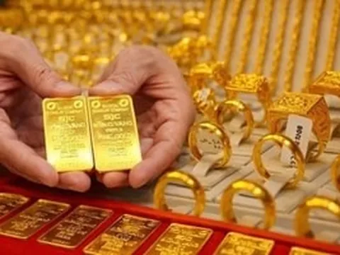 Người mua vàng lỗ 25 triệu đồng/lượng chỉ sau 10 ngày