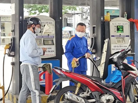 Giá xăng dầu đồng loạt giảm, dầu mazut giảm hơn 1.000 đồng