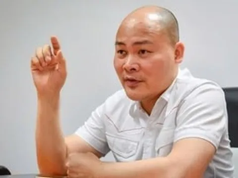 ‘Hiệp sĩ công nghệ thông tin’ người Việt Nam là ‘cha đẻ’ phần mềm lừng danh, sản xuất được ‘điện thoại tốt nhất, âm thanh tốt nhất’
