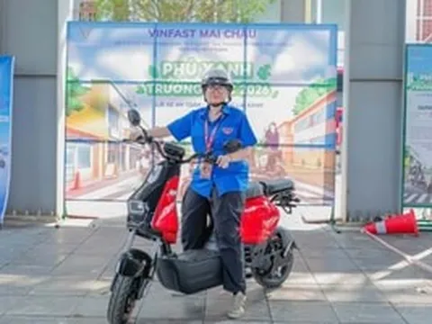 Sau khi mua xe máy điện VinFast Amio cho con, phụ huynh tuyên bố thẳng về thiết kế, công khai pin cùng quãng đường đi được