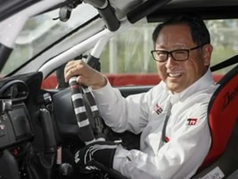 Chủ tịch Toyota nói lời ‘đơn độc’, thẳng thừng về loại xe 'tương lai' ở thời điểm hiện tại