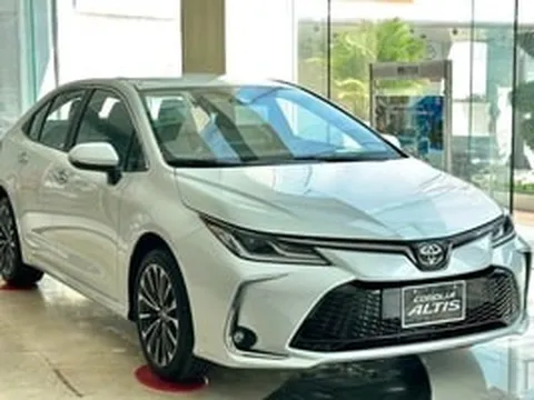 Từng là 'tượng đài' phân khúc sedan, mẫu Toyota này có thể sắp nói lời chia tay khách hàng Việt