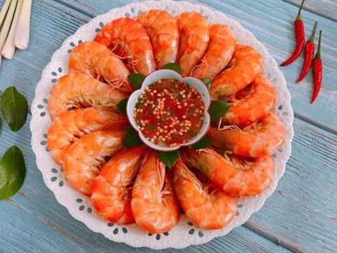Bí quyết giúp tôm giòn ngọt, giữ trọn dinh dưỡng chỉ trong vài phút chuẩn bị