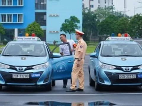Cảnh báo: Một nửa thí sinh trượt bằng lái ô tô sau khi Bộ Công an siết chặt sát hạch