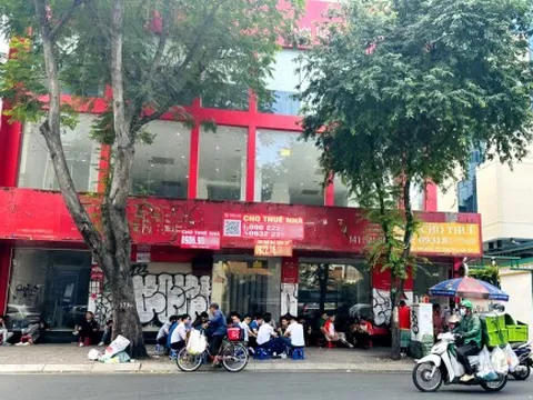 Nhà phố đang khó bán hơn căn hộ chung cư