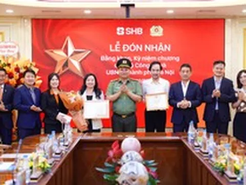 Từ những CBNV SHB bảo vệ khách hàng đến Bằng khen của Bộ Công an