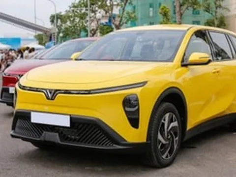 ‘Vua phân khúc’ MPV VinFast Limo Green lên sàn xe cũ: Chủ xe nói thẳng tình trạng xe cùng giá bán