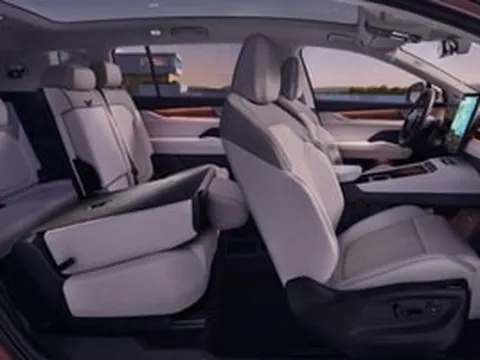 Skoda tung SUV điện 'khủng' mới: To hơn Kodiaq, chạy hơn 600 km sau mỗi lần sạc