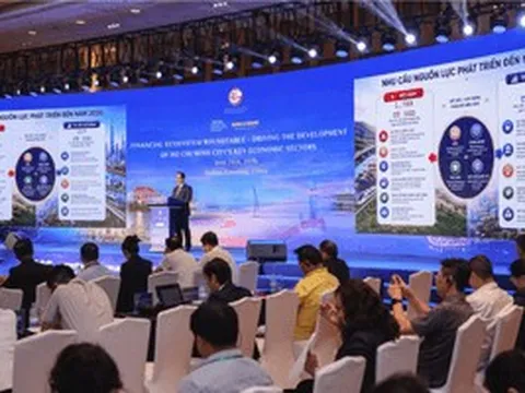Nam A Bank kết nối, thúc đẩy, phát triển kinh tế trục Đông - Tây