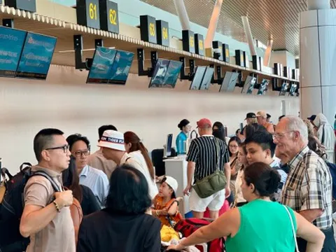 Các hãng hàng không đồng loạt tăng chuyến, bổ sung tàu bay