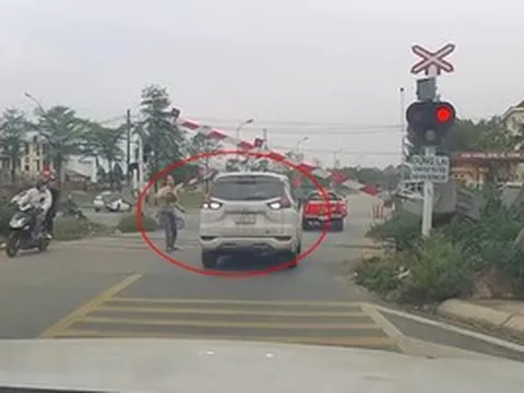 Từ giờ, tài xế có thể mất ngay 20 triệu đồng chỉ vì vài giây liều lĩnh khi đi qua khu vực này