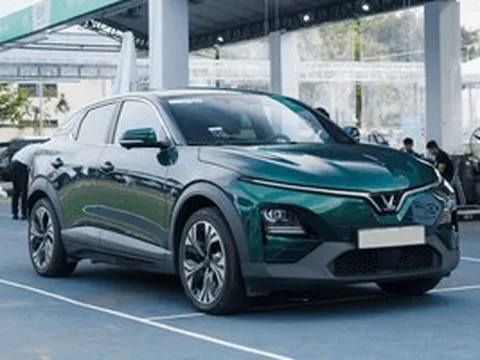 Sau 3 năm sử dụng, chủ xe VinFast VF 6 lần đầu nói thật về chi phí bảo dưỡng, thẳng thắn ‘bóc tách’ con số lên tới 120 triệu