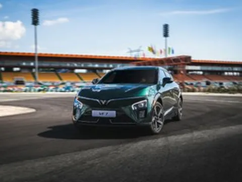 VinFast VF 7 'gây thương nhớ' với khách hàng Việt vì điều này