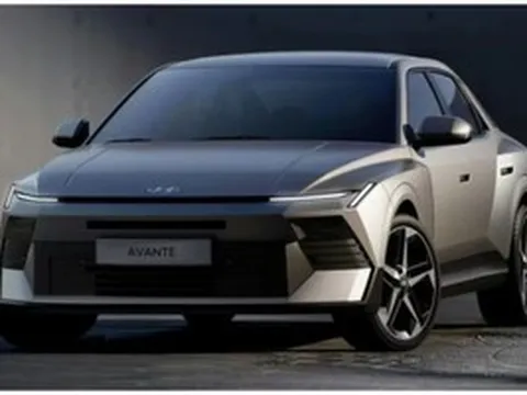 Ra mắt Hyundai Elantra 2027: Trục cơ sở kéo dài, ngập tràn công nghệ trí tuệ nhân tạo đấu Honda Civic