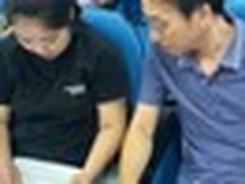 Đề xuất giảm tiền mua BHYT hộ gia đình, miễn phí cho người từ 60 tuổi