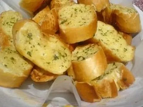Người đàn ông 30 tuổi tử vong vì tiểu đường, bác sĩ phát đi thông báo khẩn: Bỏ ngay 2 món khỏi thực đơn ăn sáng!