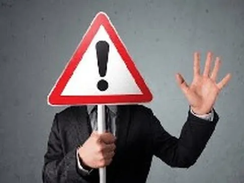 Nhà đầu tư chú ý: Hơn 1,2 tỷ cổ phiếu có thể phải rời sàn