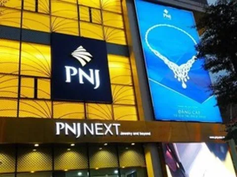Nhà đầu tư 'tháo chạy' khỏi PNJ