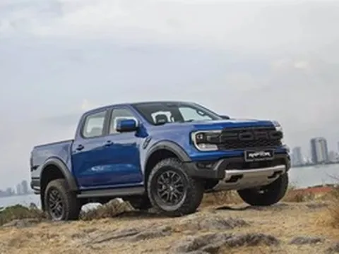 Ford Ranger 2026 'thanh lọc' cực mạnh tại Việt Nam: Cắt phiên bản, đổi hộp số, giá từ 707 triệu đồng