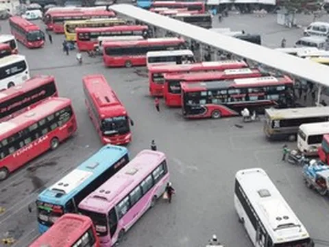 Chính phủ yêu cầu giảm giá cước vận tải khi giá xăng dầu giảm