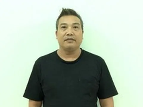 Vụ triệt phá đường dây buôn lậu kim cương xuyên quốc gia: Bắt giám đốc giám định thuộc PNJ