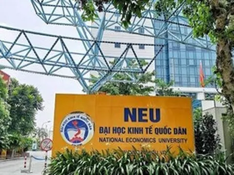 Đại học Kinh tế Quốc dân có điểm chuẩn dự báo cùng điểm sàn, phụ huynh lưu ý để nhắc con