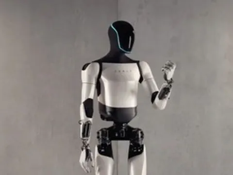 Kỷ nguyên robot sắp bắt đầu? Tesla chính thức chuyển 2 dây chuyền sản xuất xe điện, sản lượng ước tính 10 triệu robot Optimus mỗi năm