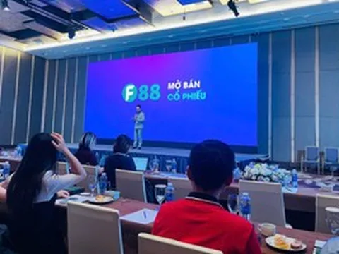 F88 'lì xì' 88.000 đồng tiền mặt cho mỗi khách mời tham dự Roadshow
